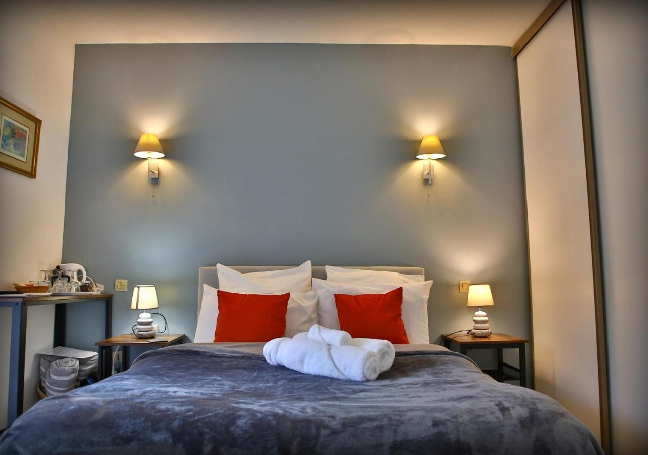 Beau Vallon - Gite Et Chambres D'Hotes Pyrenees-Mediterranee - Pays Catalan Sahorre ภายนอก รูปภาพ