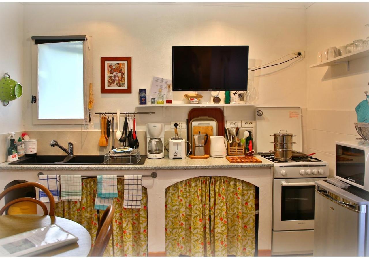 Beau Vallon - Gite Et Chambres D'Hotes Pyrenees-Mediterranee - Pays Catalan Sahorre ภายนอก รูปภาพ