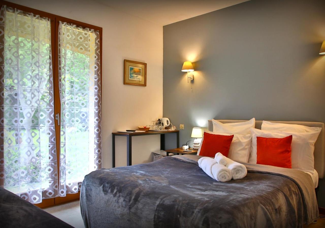 Beau Vallon - Gite Et Chambres D'Hotes Pyrenees-Mediterranee - Pays Catalan Sahorre ภายนอก รูปภาพ