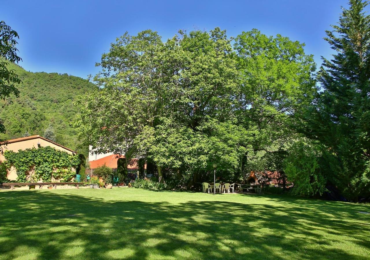 Beau Vallon - Gite Et Chambres D'Hotes Pyrenees-Mediterranee - Pays Catalan Sahorre ภายนอก รูปภาพ