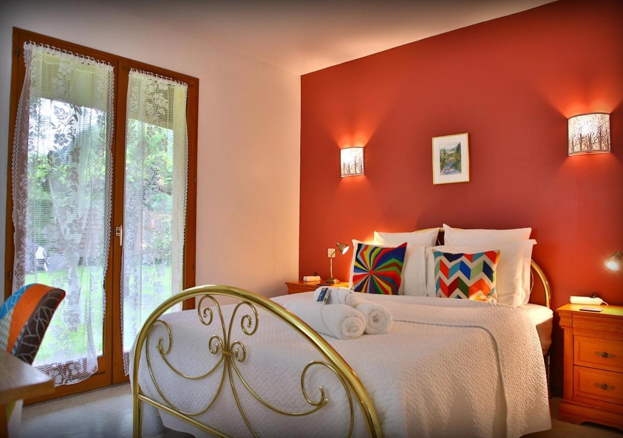 Beau Vallon - Gite Et Chambres D'Hotes Pyrenees-Mediterranee - Pays Catalan Sahorre ภายนอก รูปภาพ